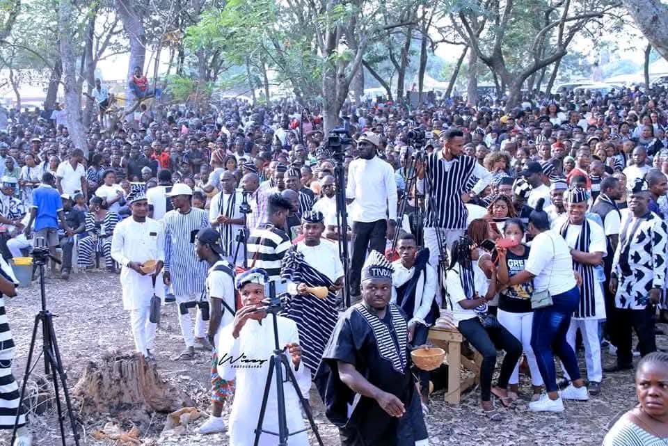 Traditional Tiv food preparation and sharing, cultural dances, music performances, community gathering, display of traditional attire.